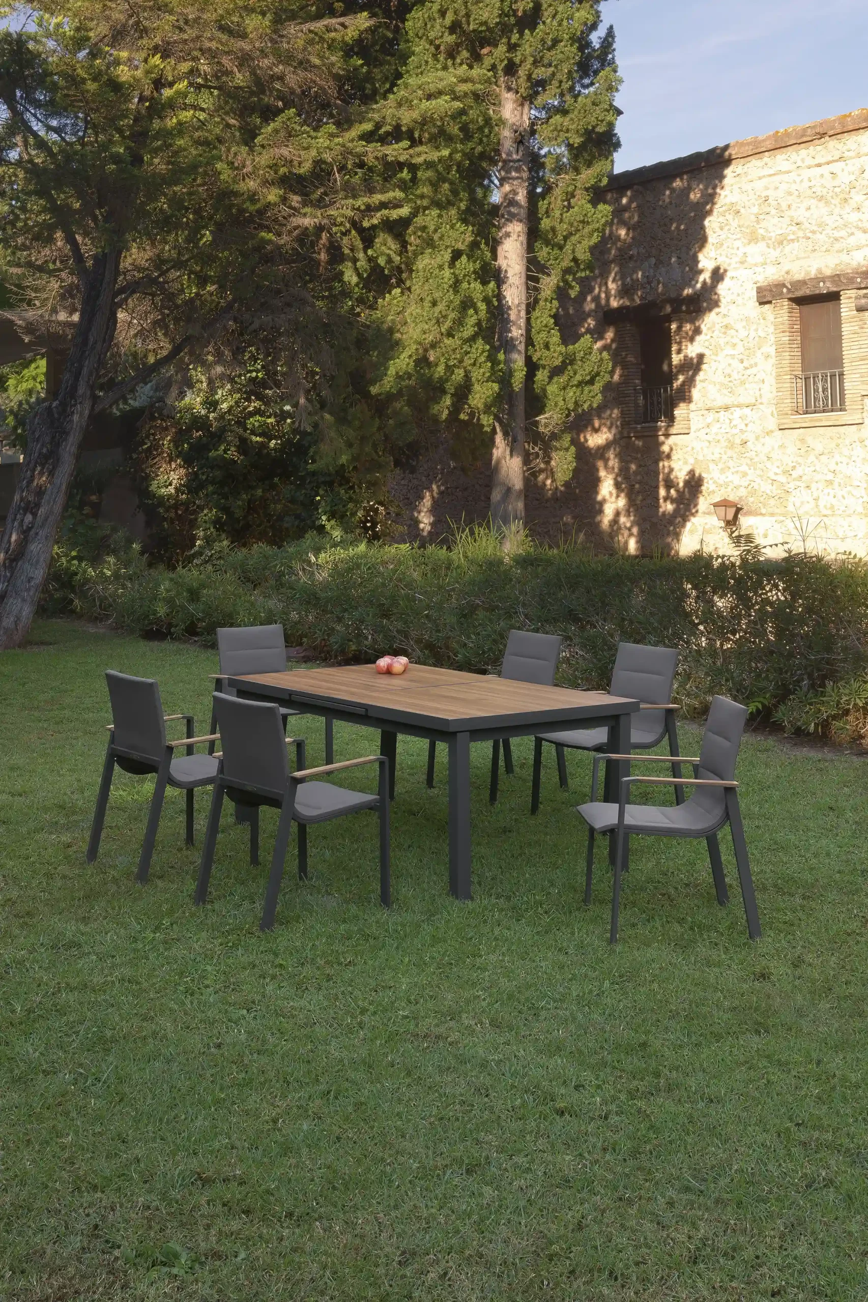 Arkimueble_Mesa_Lagos_180_3_11zon_4_11zon